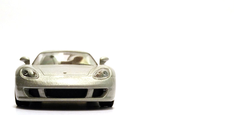 Illustration for article titled LaLD Car Week - Teutonic Tuesday: Porsche Carrera GT